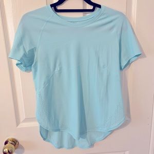 Lululemon UVP running shirt